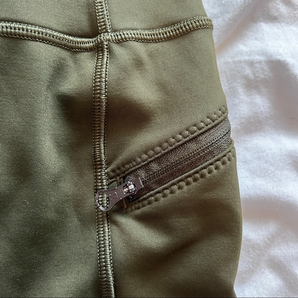 SOLD Lululemon leggings - Picture 4 of 5